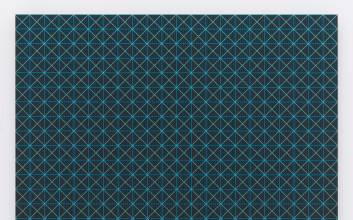 기하학적 패턴 위 ‘완벽한 차원’[아트 갤러리]