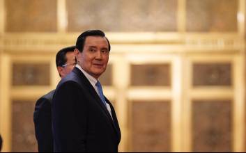 시진핑, 마잉주 전 대만 총통과 회동…대만 지진에 위로 뜻 전해