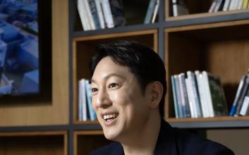 “말만 잘해도 인생이 바뀝니다”…한석준이 말하는 대화의 스킬[이코노 인터뷰]